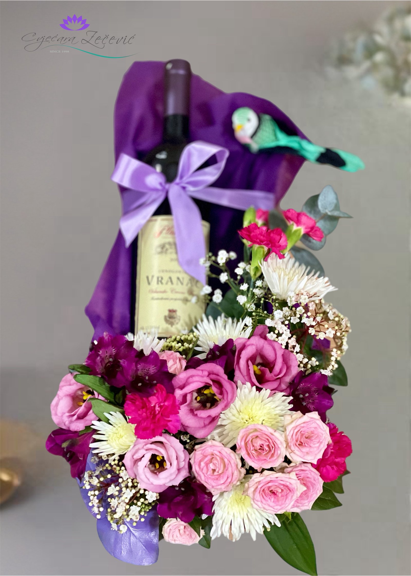 Slavski aranzman sa vinom M